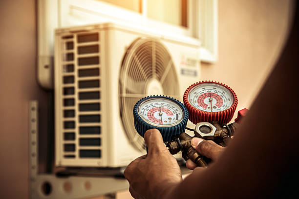 Professional Hvac Maintenance technician working in Concord, MA